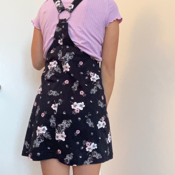 Floral dungaree dress - Picture 3 of 5
